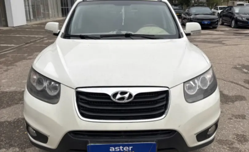 Hyundai Santa Fe 2011 года за 7 000 000 тг. в Актобе фото 2