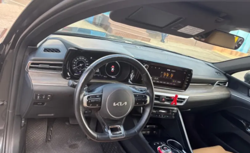 Kia K5 2021 года за 12 800 000 тг. в Алматы фото 5