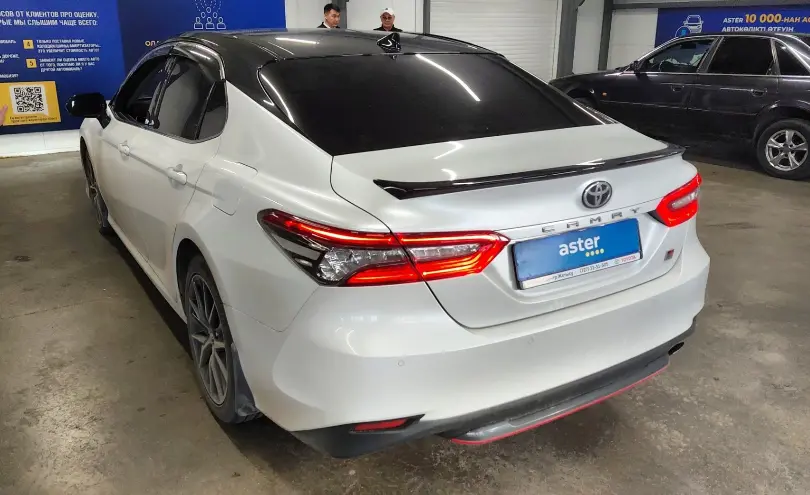 Toyota Camry 2022 года за 15 000 000 тг. в Астана фото 4