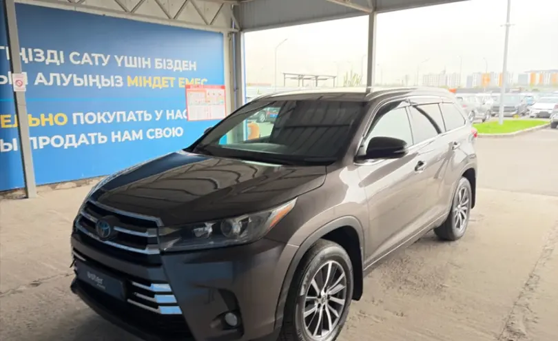 Toyota Highlander 2014 года за 16 000 000 тг. в Алматы фото 1