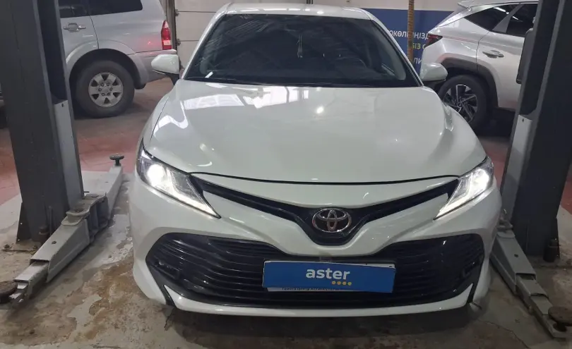 Toyota Camry 2019 года за 12 000 000 тг. в Астана фото 2