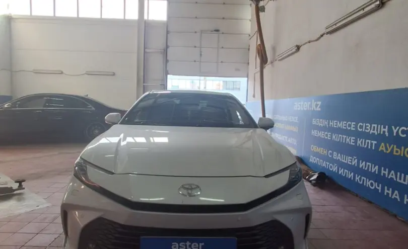 Toyota Camry 2024 года за 18 700 000 тг. в Астана фото 2
