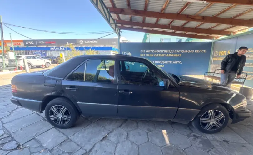 Mercedes-Benz W124 1992 года за 700 000 тг. в Талдыкорган фото 4
