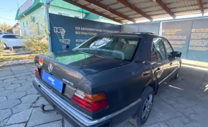 Mercedes-Benz W124 1992 года за 700 000 тг. в Талдыкорган фото 5