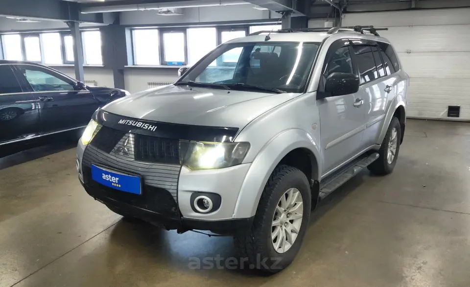 Mitsubishi Pajero Sport 2013 года за 9 000 000 тг. в Астана