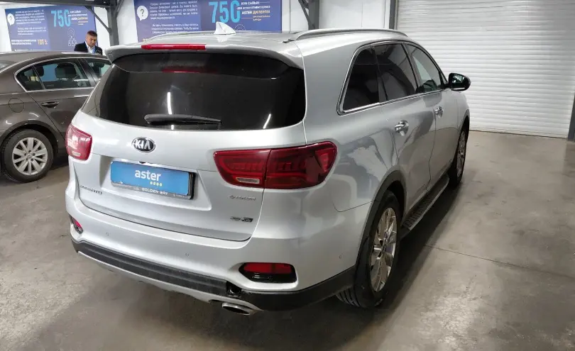 Kia Sorento 2019 года за 13 000 000 тг. в Астана фото 3