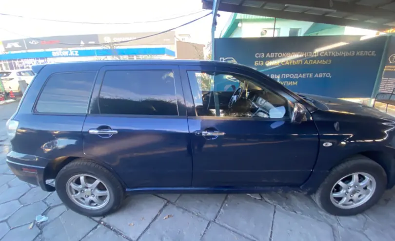 Mitsubishi Outlander 2004 года за 3 500 000 тг. в Талдыкорган фото 4