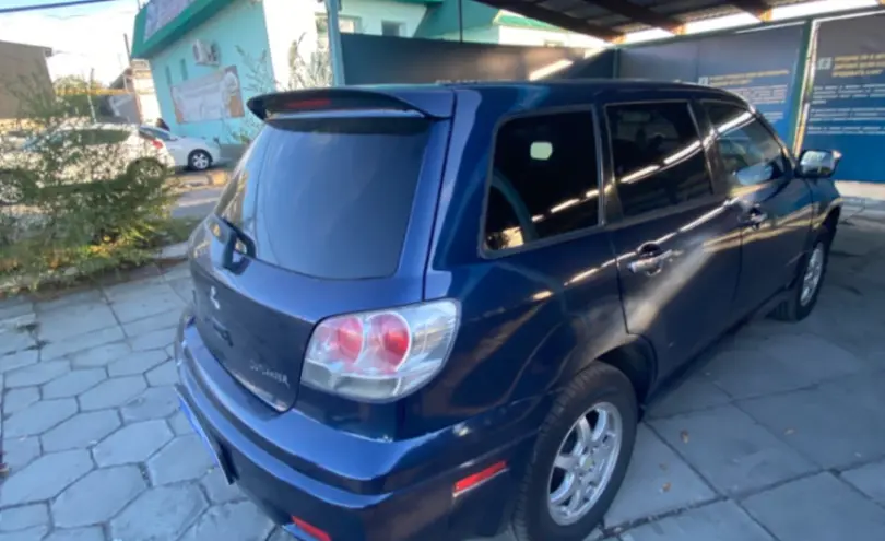 Mitsubishi Outlander 2004 года за 3 500 000 тг. в Талдыкорган фото 5
