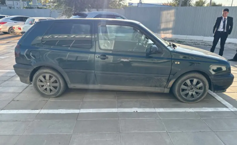 Volkswagen Golf 1992 года за 1 200 000 тг. в Уральск фото 4