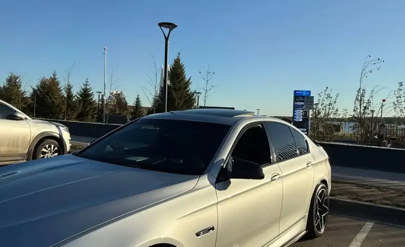 BMW 5 серии 2012 года за 10 000 000 тг. в Астана фото 2