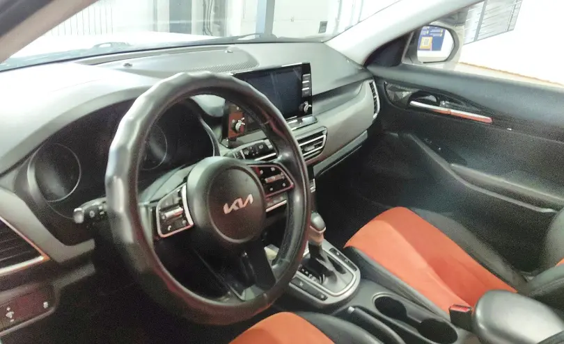 Kia Seltos 2021 года за 9 000 000 тг. в Астана фото 5