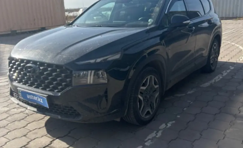 Hyundai Santa Fe 2021 года за 13 000 000 тг. в Караганда фото 1