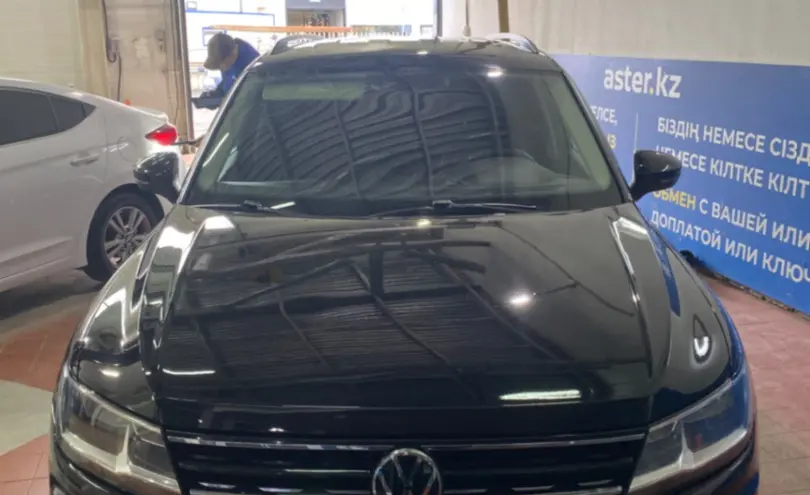 Volkswagen Tiguan 2021 года за 13 000 000 тг. в Астана фото 2