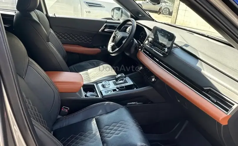 Mitsubishi Outlander 2023 года за 16 000 000 тг. в Алматы фото 5