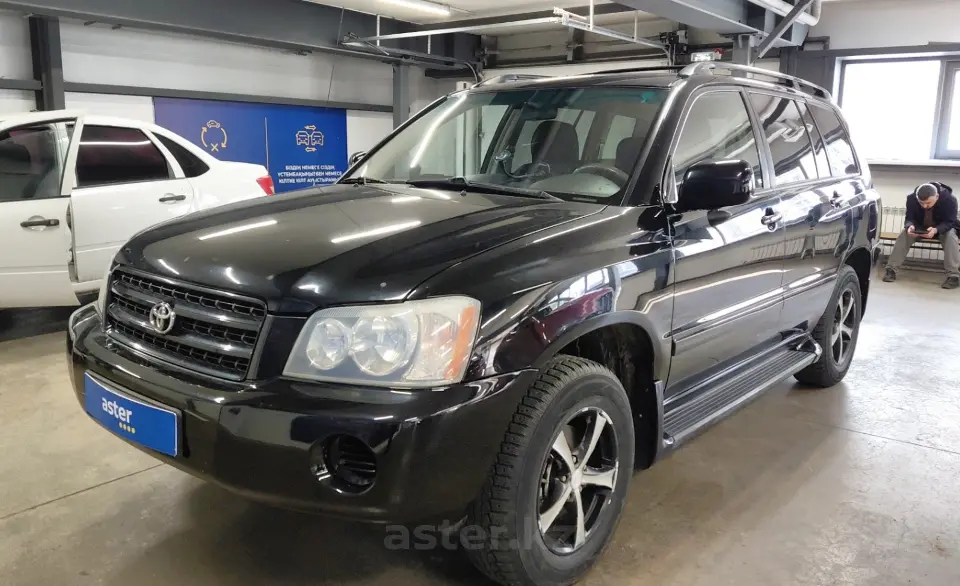 Toyota Highlander 2002 года за 7 000 000 тг. в Астана