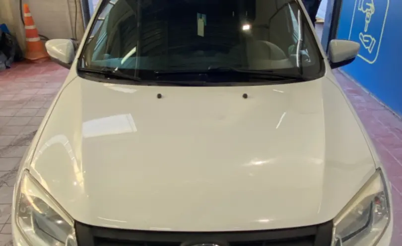 LADA (ВАЗ) Granta 2017 года за 3 000 000 тг. в Астана фото 2