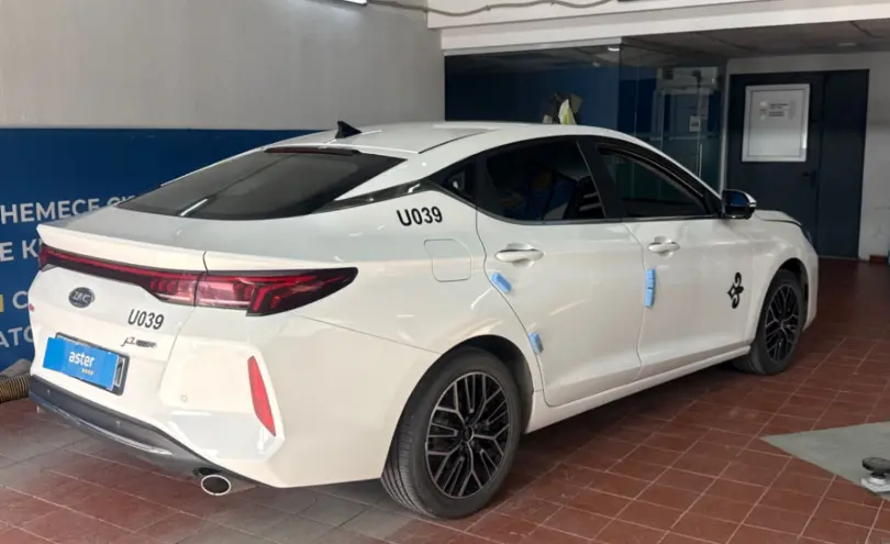 JAC J7 Plus 2024 года за 6 800 000 тг. в Астана фото 5