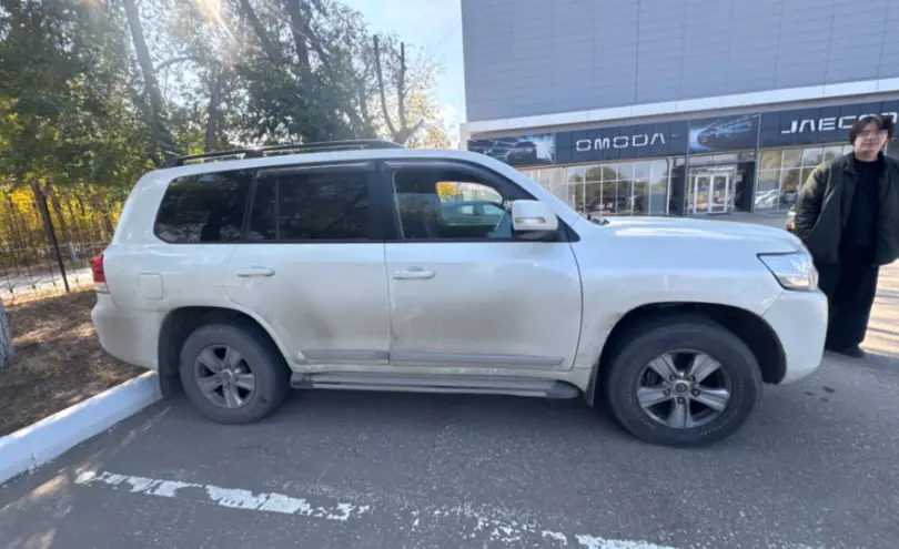 Toyota Land Cruiser 2018 года за 30 500 000 тг. в Актобе фото 4