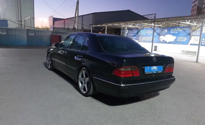 Mercedes-Benz E-Класс 2002 года за 3 500 000 тг. в Шымкент фото 4