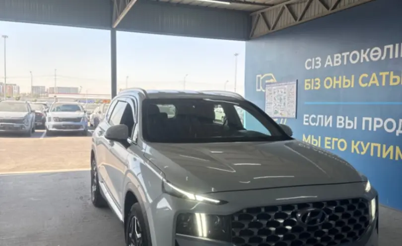 Hyundai Santa Fe 2021 года за 14 000 000 тг. в Алматы фото 3