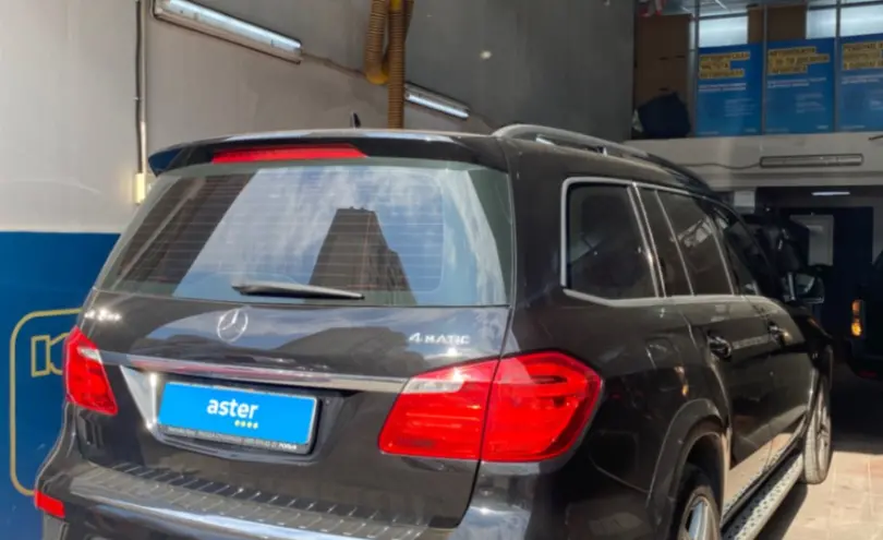 Mercedes-Benz GL-Класс 2013 года за 16 500 000 тг. в Астана фото 5