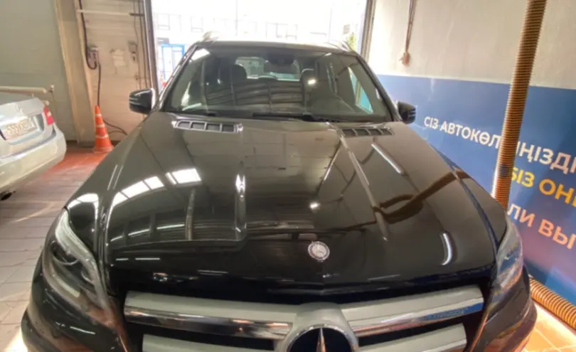 Mercedes-Benz GL-Класс 2013 года за 16 500 000 тг. в Астана фото 2