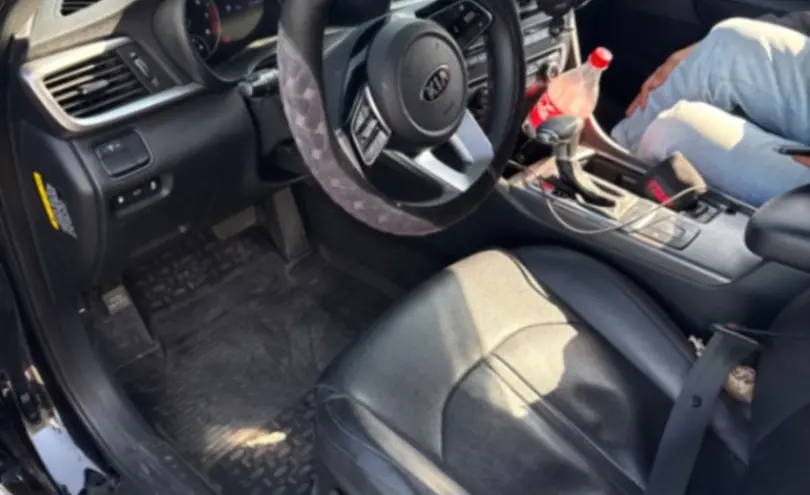 Kia K5 2019 года за 8 200 000 тг. в Алматы фото 5