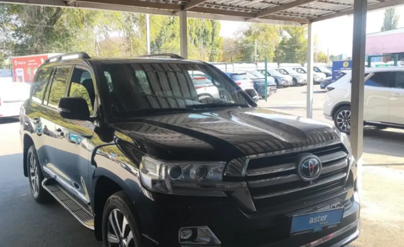 Toyota Land Cruiser 2018 года за 32 000 000 тг. в Алматы фото 3