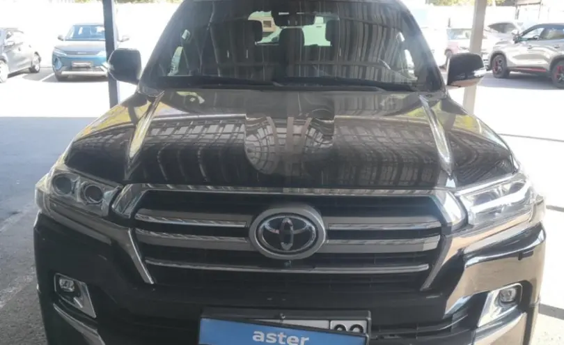 Toyota Land Cruiser 2018 года за 32 000 000 тг. в Алматы фото 2