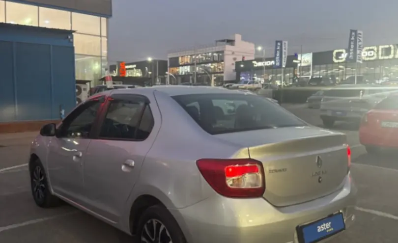 Renault Logan 2016 года за 2 650 000 тг. в Алматы фото 4