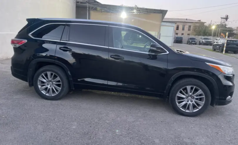 Toyota Highlander 2014 года за 15 000 000 тг. в Тараз фото 4