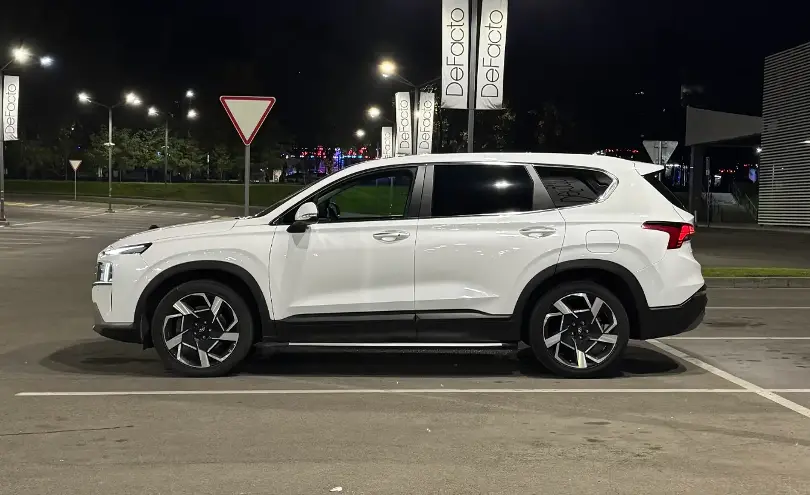 Hyundai Santa Fe 2021 года за 12 500 000 тг. в Алматы фото 5