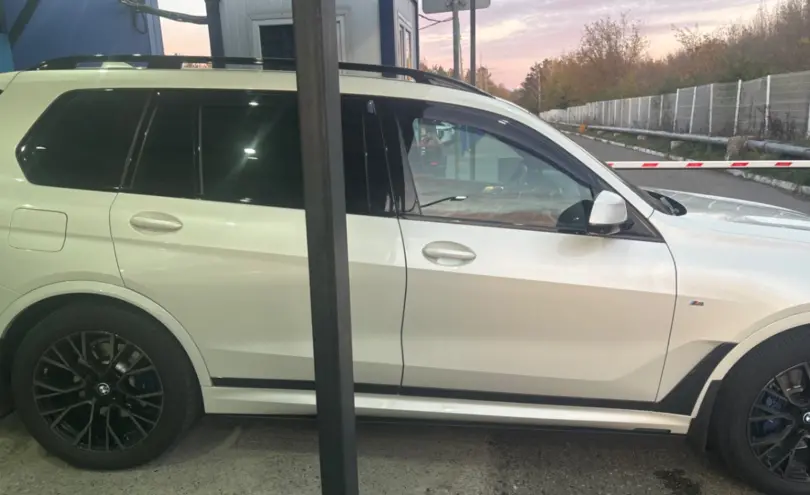 BMW X7 2020 года за 38 000 000 тг. в Усть-Каменогорск фото 4