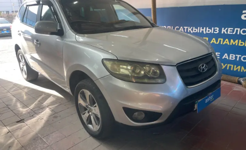 Hyundai Santa Fe 2011 года за 6 500 000 тг. в Астана фото 3