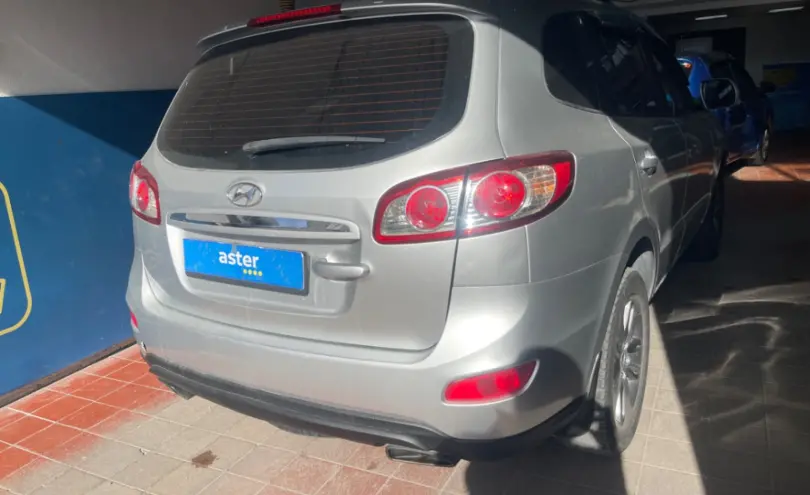 Hyundai Santa Fe 2011 года за 6 500 000 тг. в Астана фото 5