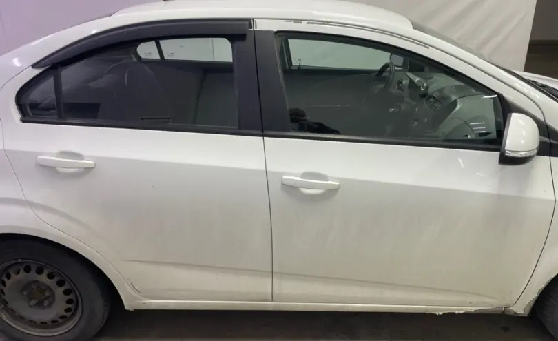 Chevrolet Aveo 2014 года за 1 900 000 тг. в Павлодар фото 4