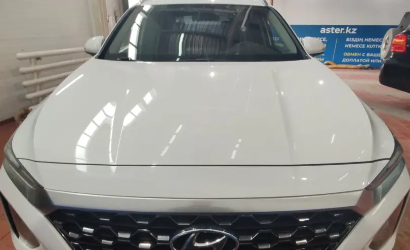 Hyundai Santa Fe 2020 года за 10 200 000 тг. в Астана фото 2