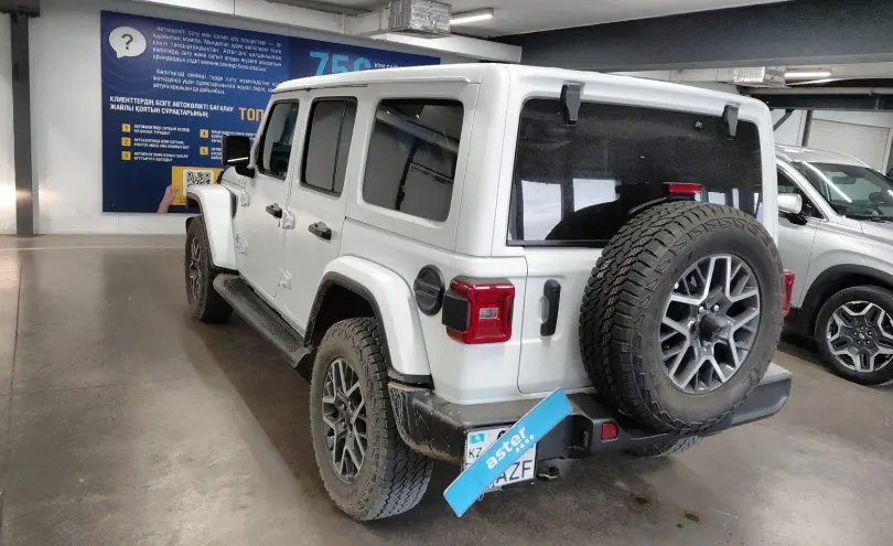 Jeep Wrangler 2024 года за 47 000 000 тг. в Астана фото 4