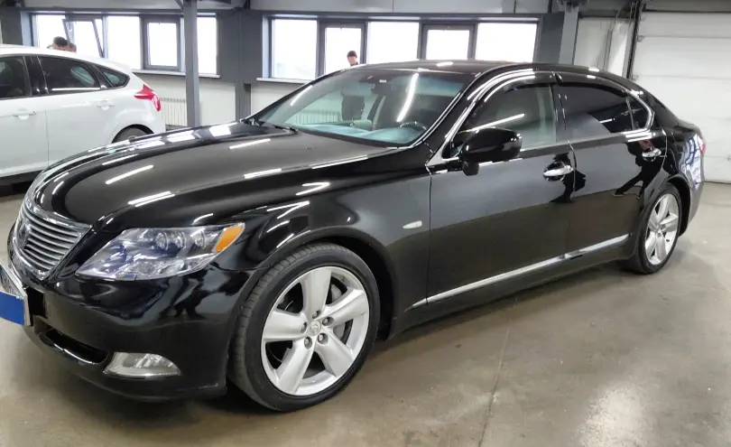 Lexus LS 2007 года за 7 000 000 тг. в Астана фото 1