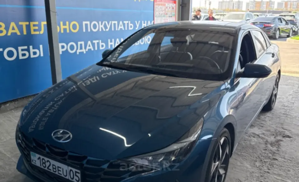 Hyundai Elantra 2022 года за 8 200 000 тг. в Алматы