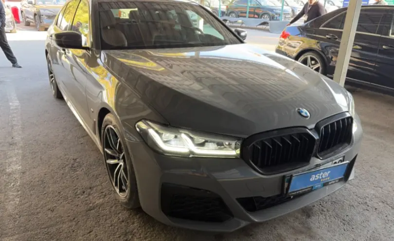 BMW 5 серии 2022 года за 21 500 000 тг. в Алматы фото 3