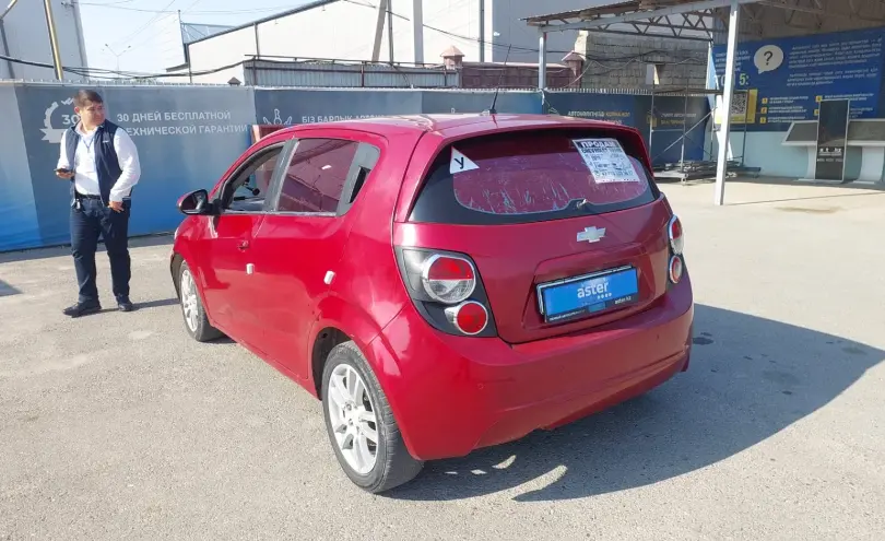 Chevrolet Aveo 2013 года за 2 000 000 тг. в Шымкент фото 4