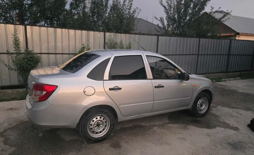 LADA (ВАЗ) Granta 2012 года за 1 900 000 тг. в Алматы фото 5