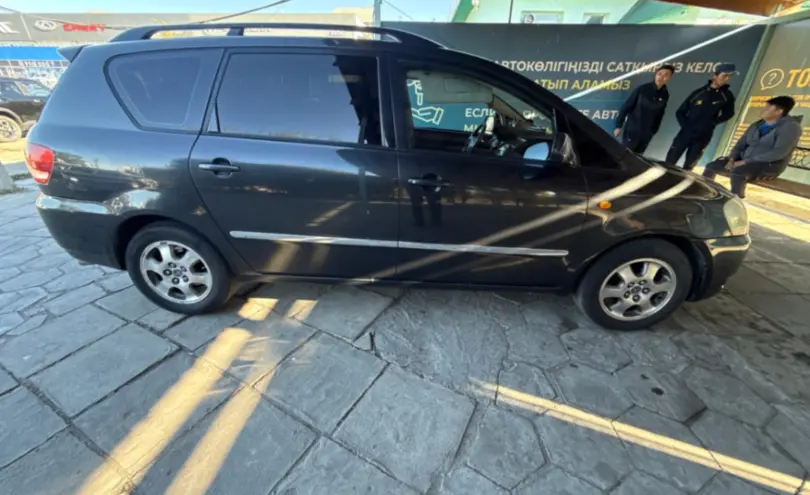 Toyota Avensis Verso 2002 года за 5 200 000 тг. в Талдыкорган фото 4