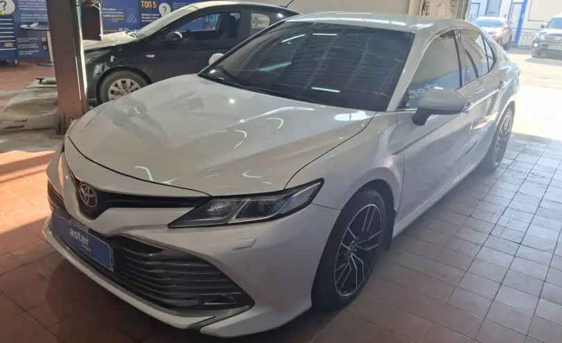 Toyota Camry 2019 года за 10 600 000 тг. в Астана фото 1