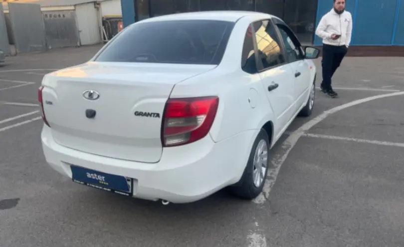 LADA (ВАЗ) Granta 2018 года за 3 300 000 тг. в Алматы фото 3