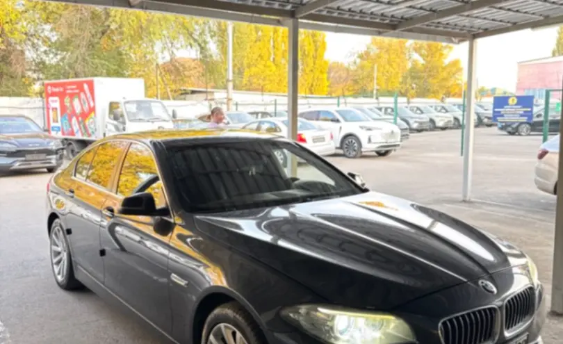 BMW 5 серии 2014 года за 9 500 000 тг. в Алматы фото 3