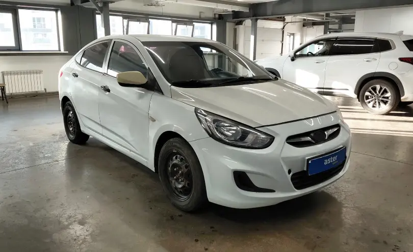 Hyundai Accent 2013 года за 4 200 000 тг. в Астана фото 2