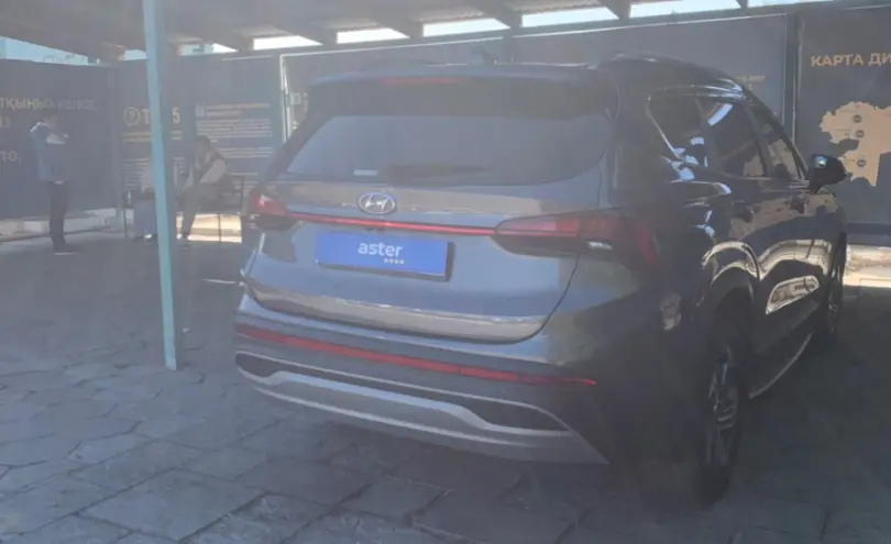 Hyundai Santa Fe 2021 года за 14 000 000 тг. в Талдыкорган фото 5