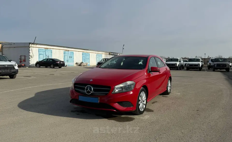 2015 Mercedes-Benz A-Класс